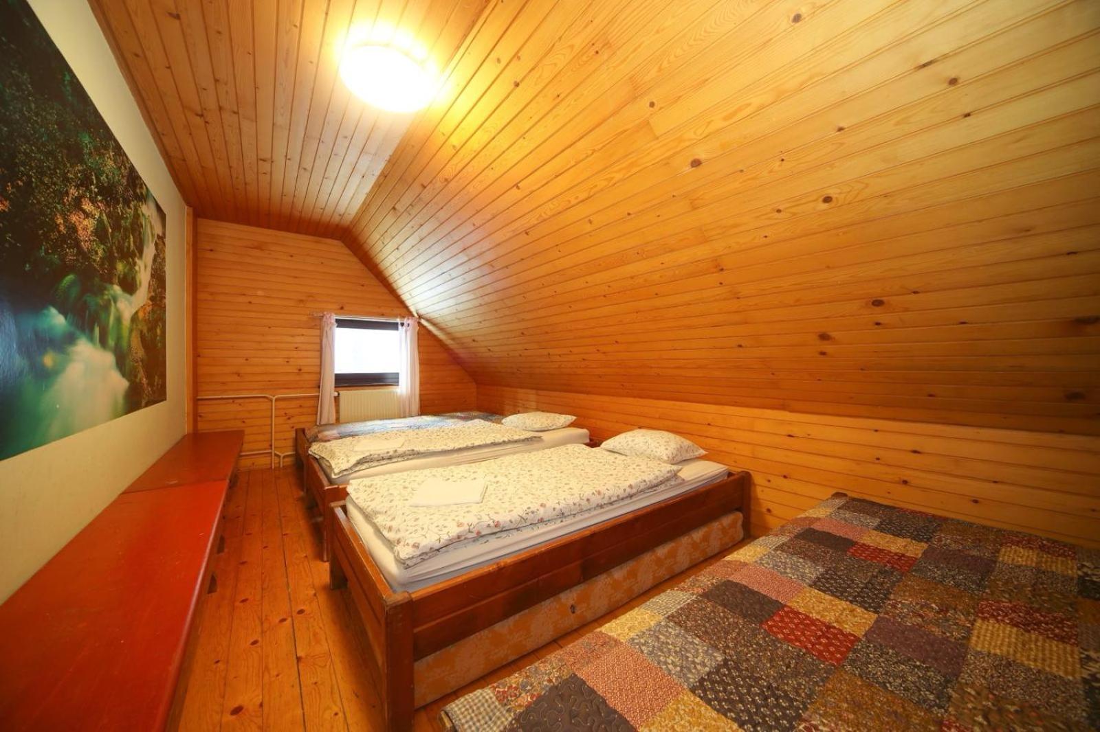 Hotel Planinska Koca Na Gozdu Kranjska Gora Exterior foto