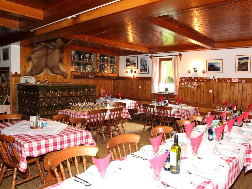 Hotel Planinska Koca Na Gozdu Kranjska Gora Exterior foto