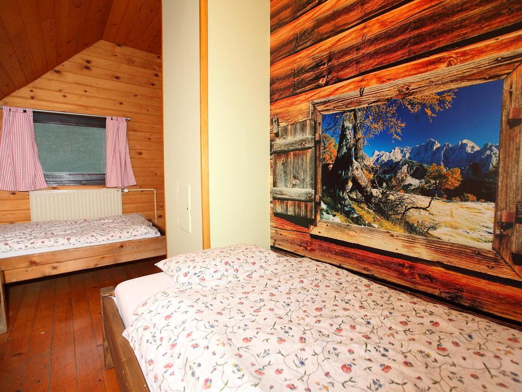 Hotel Planinska Koca Na Gozdu Kranjska Gora Exterior foto
